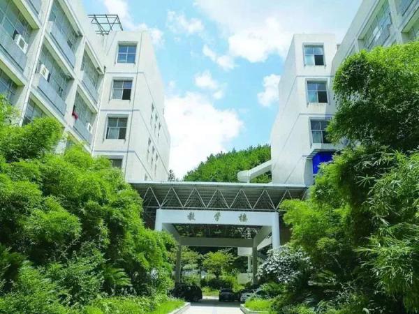 贵阳中山科技学校 贵阳中山科技学校